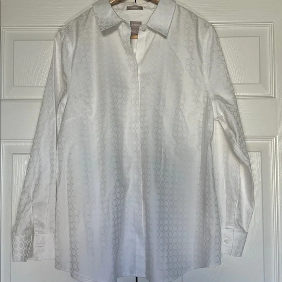 Chicos white no-iron button down, Size 2 (L) - Picture 2 of 7